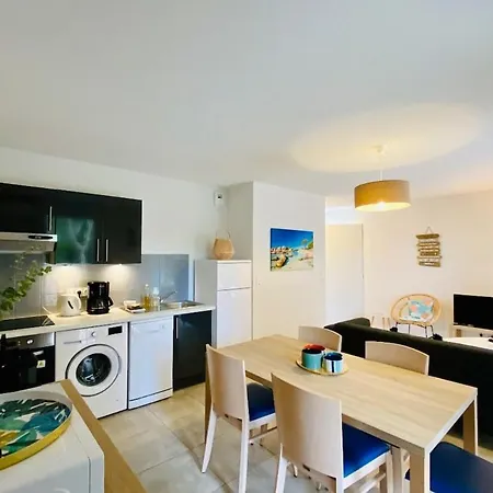 Maison En Résidence Avec Piscine à Casa vacanze *